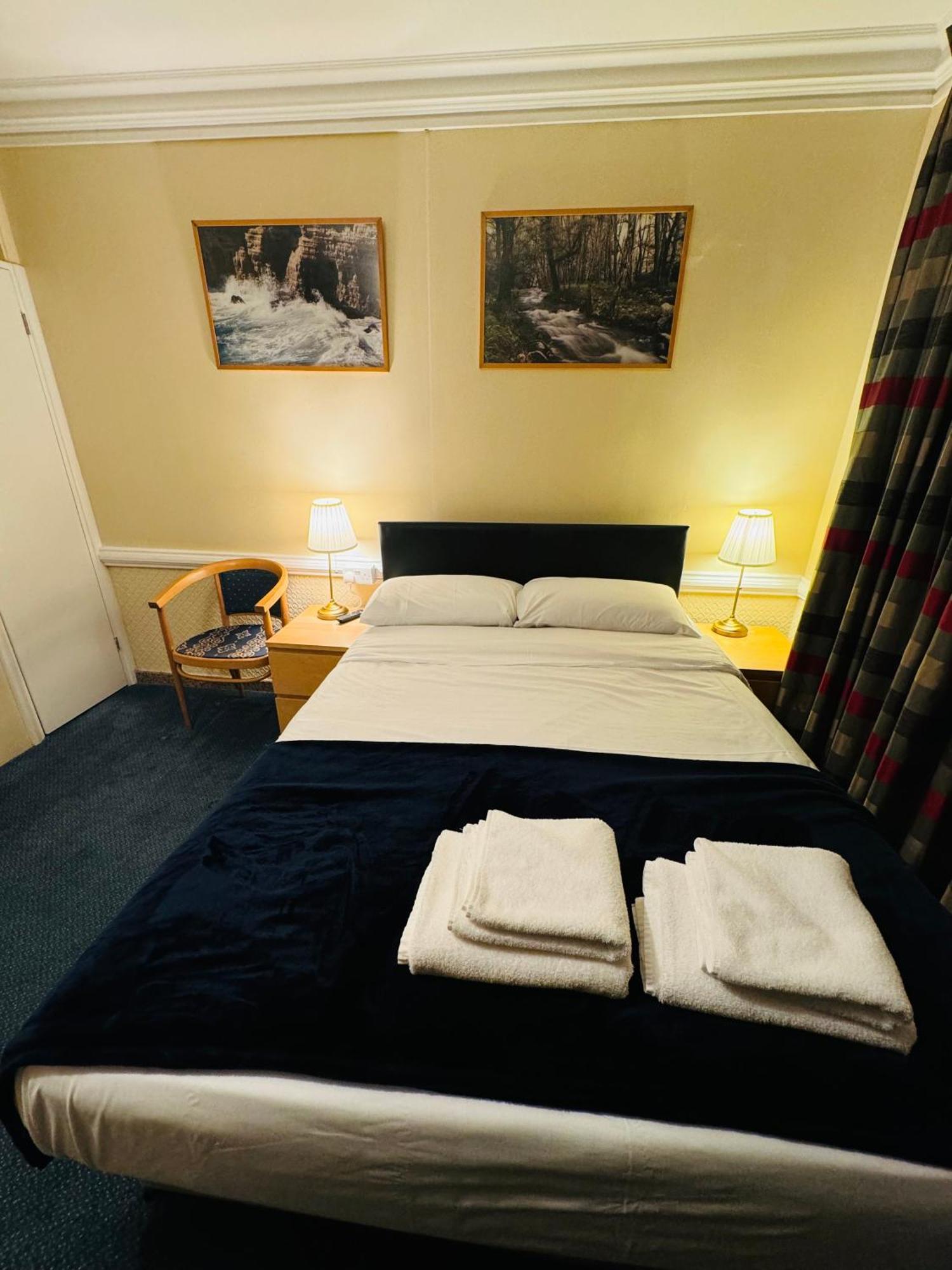 The Beverley House Hotel Лондон Экстерьер фото